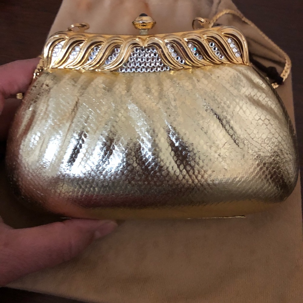 ⭐️Ashneil purse price dropped for today